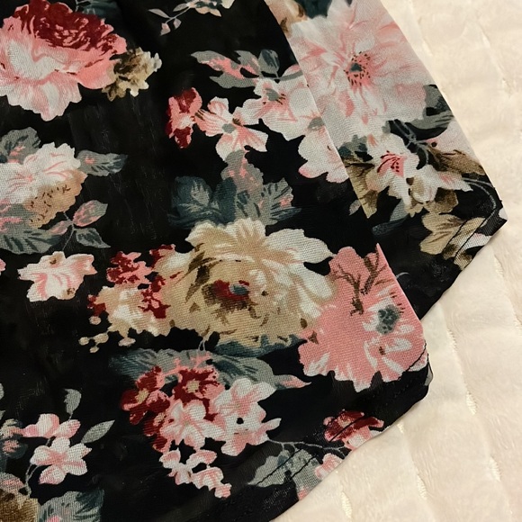 🌷Floral Dress🌷Size M🌷 - Picture 4 of 6